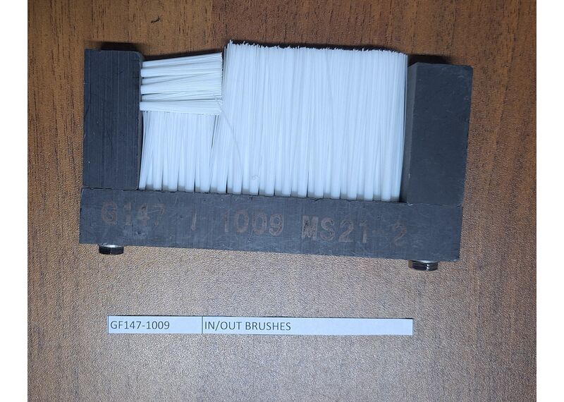 Щетка на входе и выходе конвейера Bottero